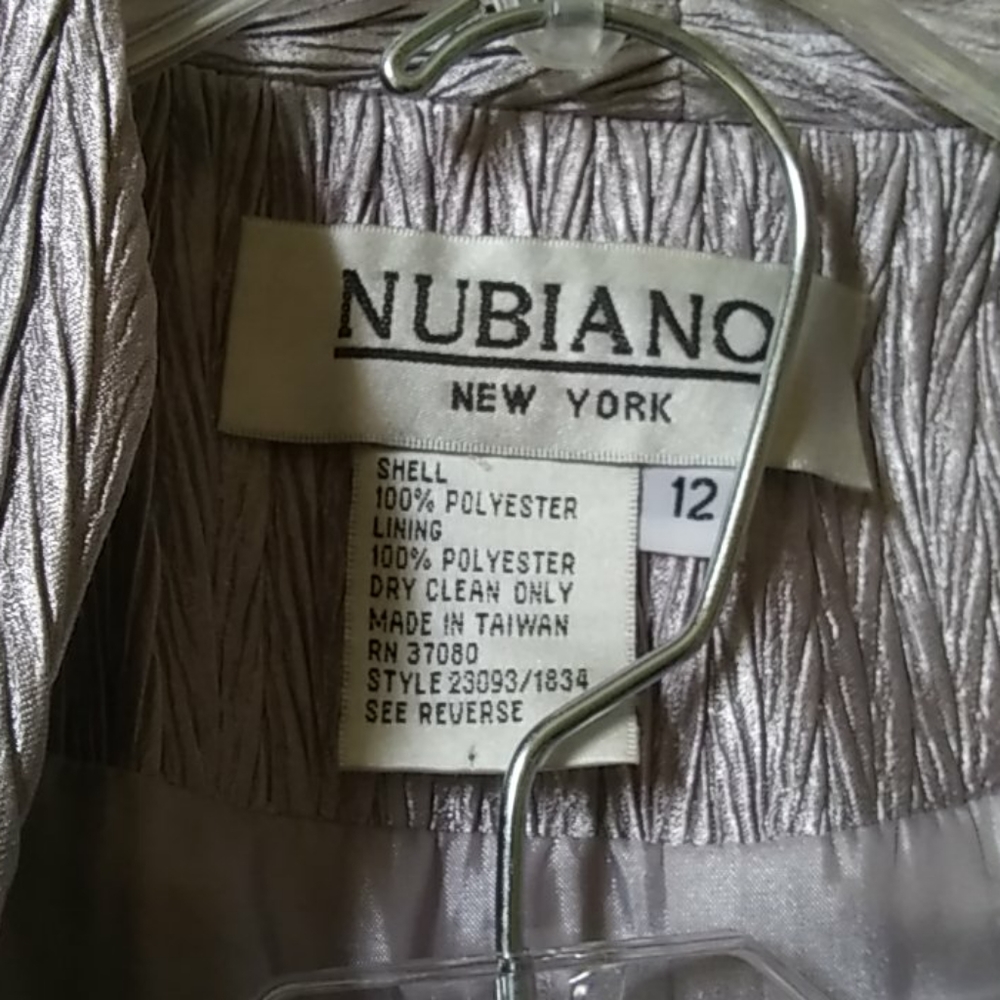 Beautiful 2pcs suit